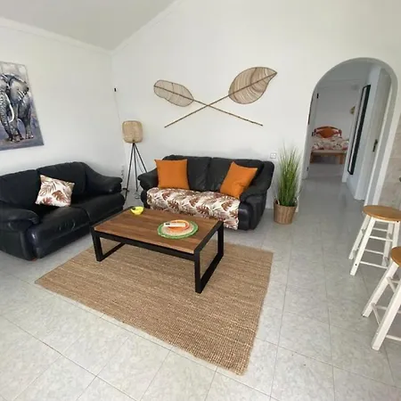 فيلة Casa Becky